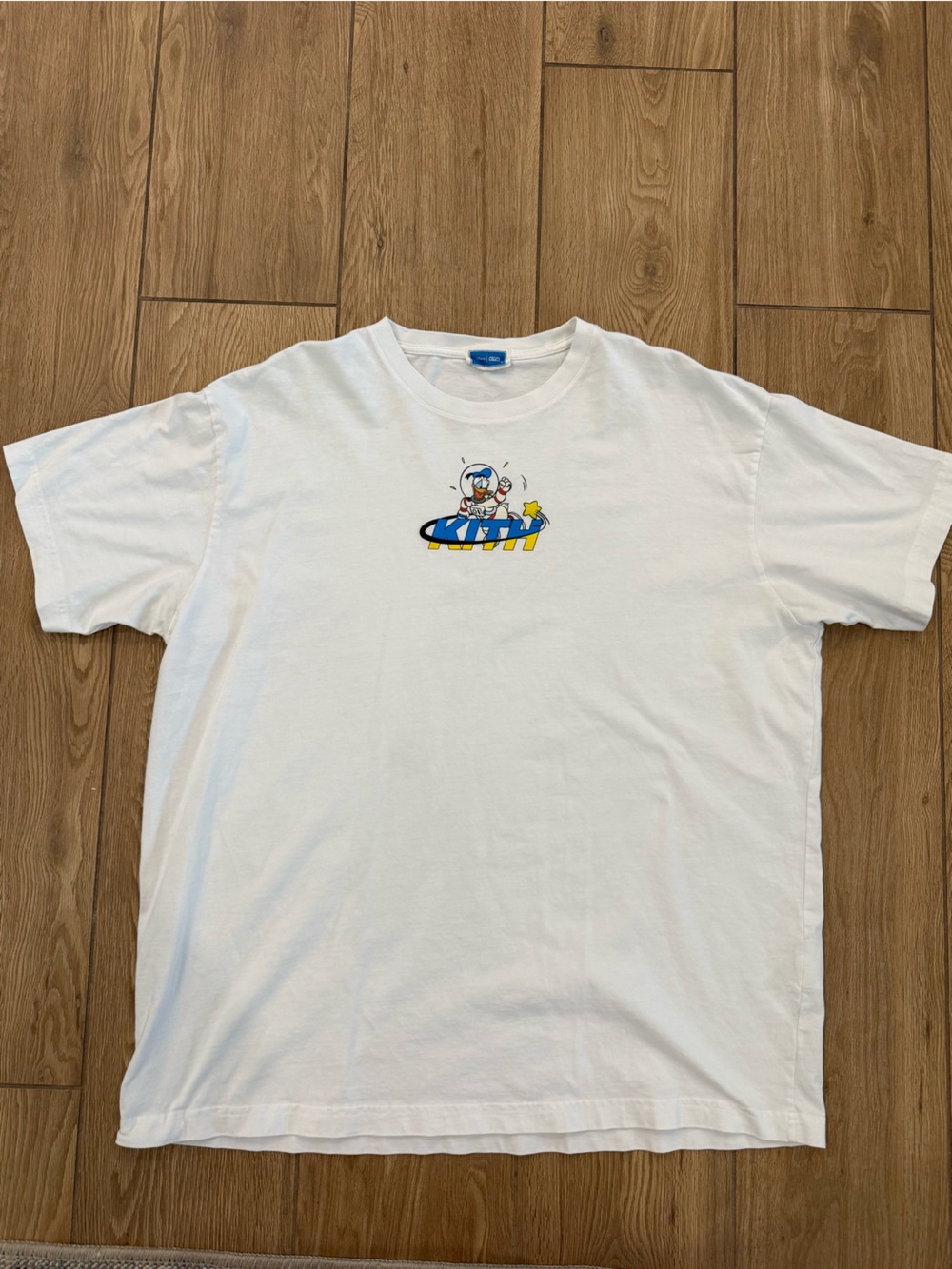 Kids white shirt neckline